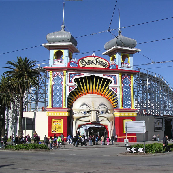 luna park, melbourne tourist attraction